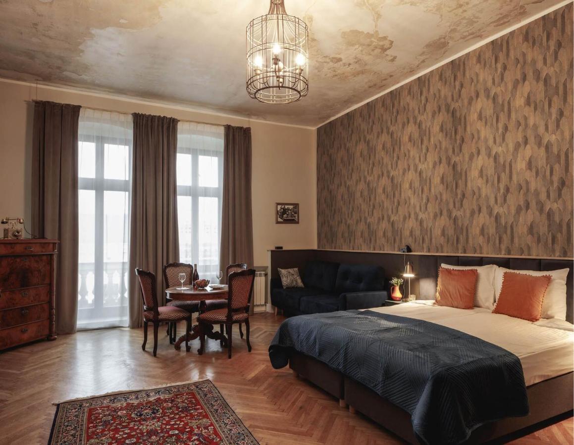Apartamenty Piotrkowska 82 By Good Time Łódź Exteriör bild
