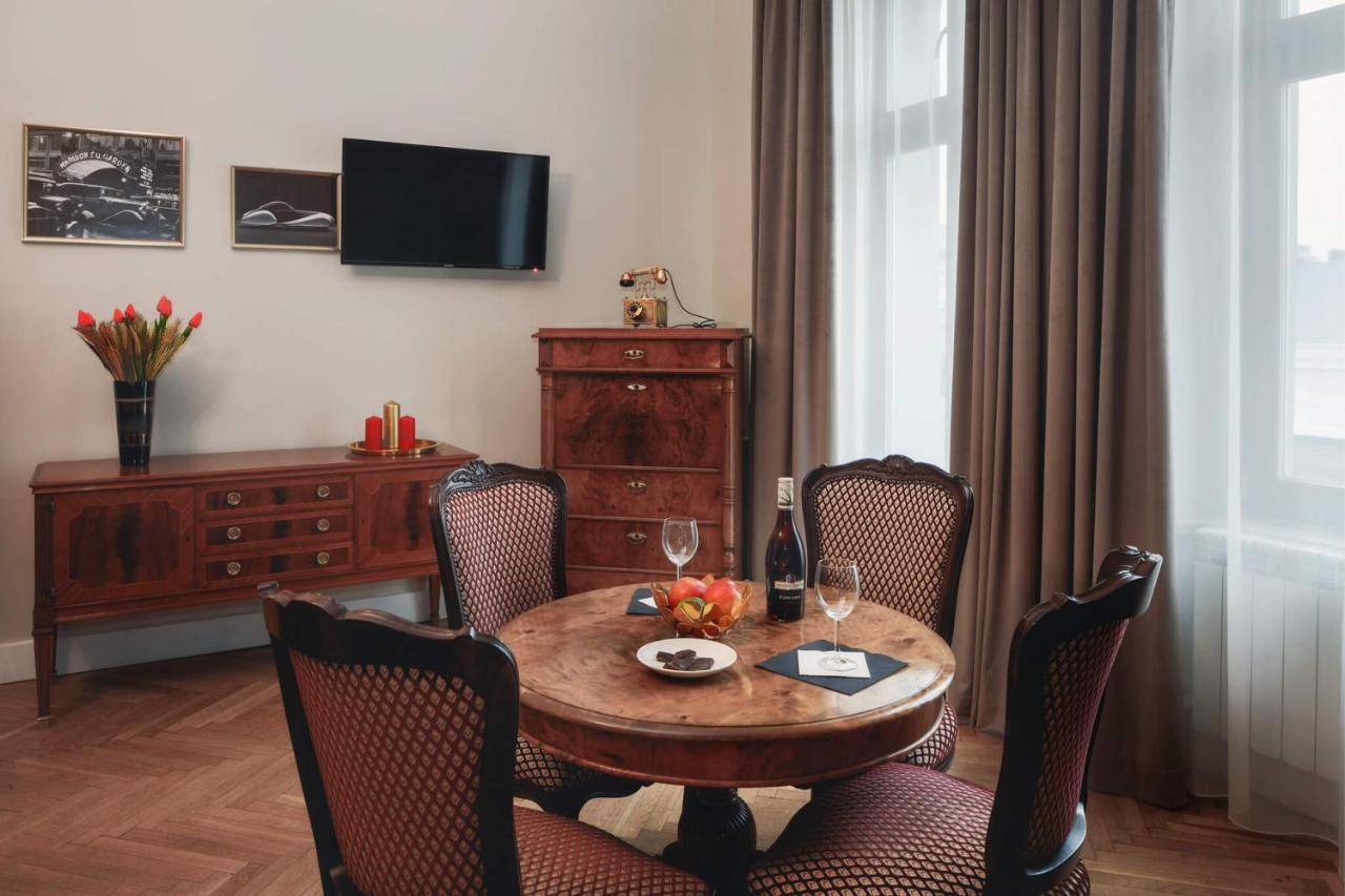 Apartamenty Piotrkowska 82 By Good Time Łódź Exteriör bild